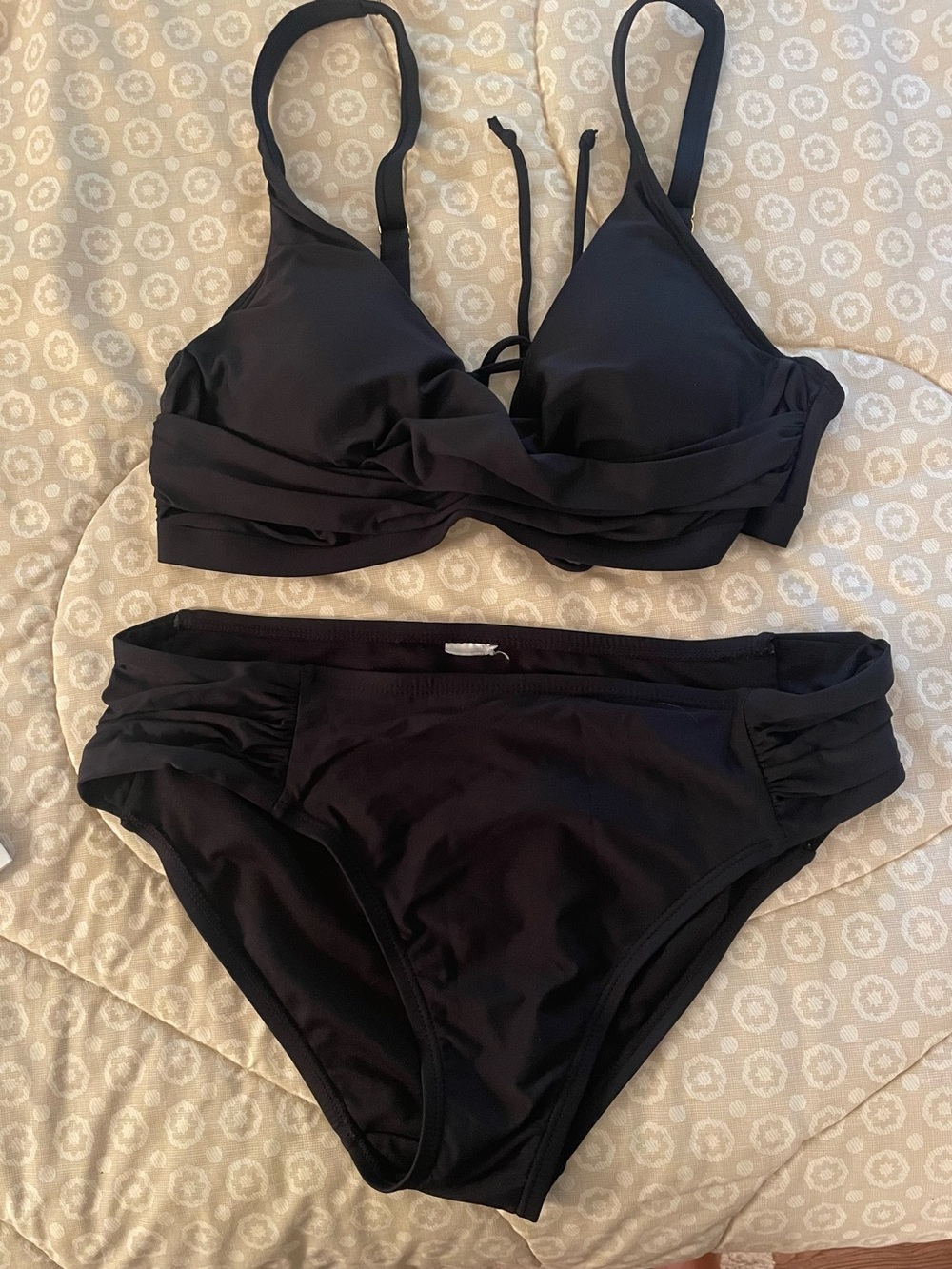 2-piece bathing suit